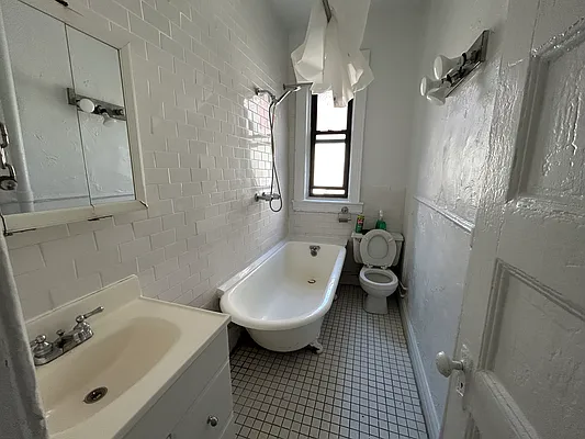 Rented by Prince Real Estate Associates LLC | media 18