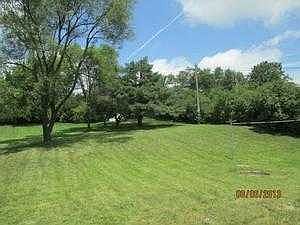 4th image of 1522 Irving Pl