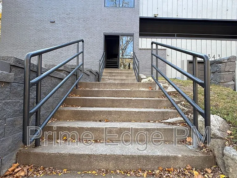 2343 B St #1 — Photo 28