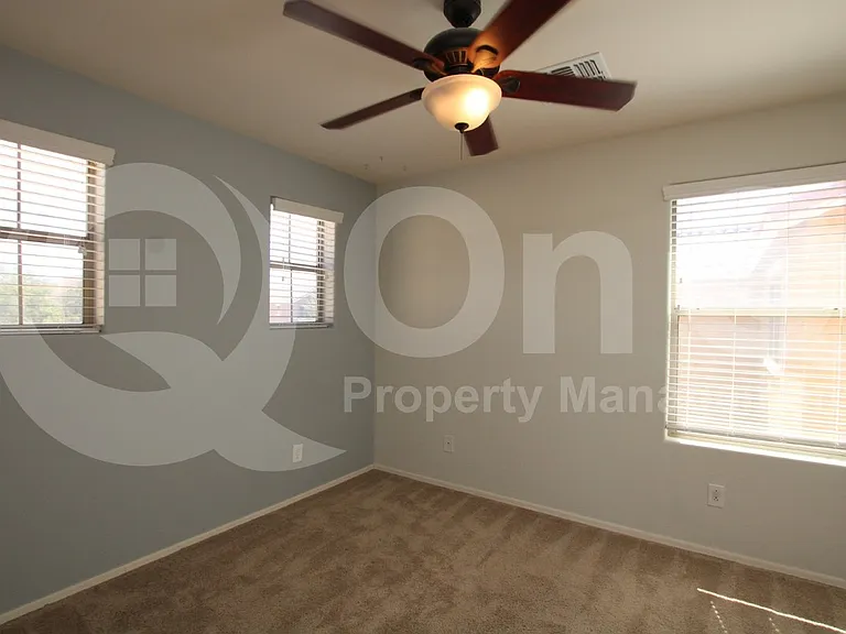 3464 E Carla Vista Dr — Photo 15