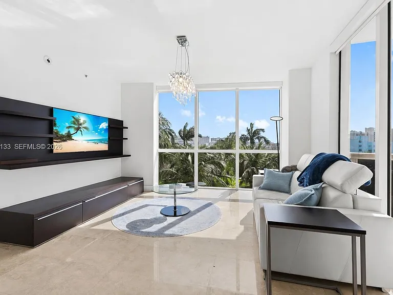 18201 Collins Ave #601A — Photo 1
