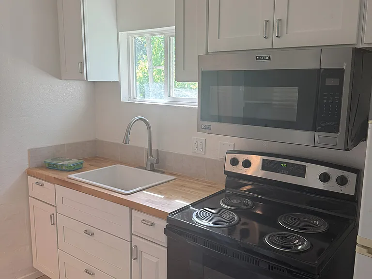 7622 Sonoma Hwy #5 — Photo 6