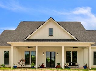 109 Phillips Ln, Fountain Inn, SC 29644