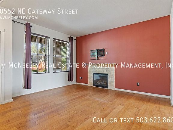 3rd image of 10552 NE Gateway St