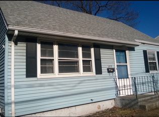 109 Kensington Ave, Meriden, CT 06451