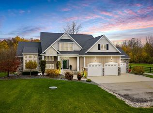 4947 Vandolah Rd, Leo, IN 46765