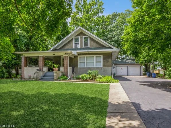 203 N Clinton St, Dwight, IL 60420