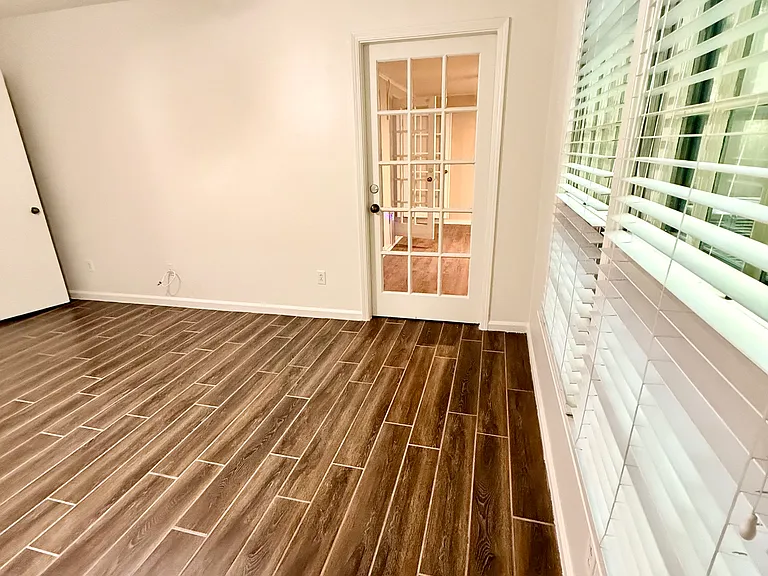 82 La Rue Pl NW — Photo 18