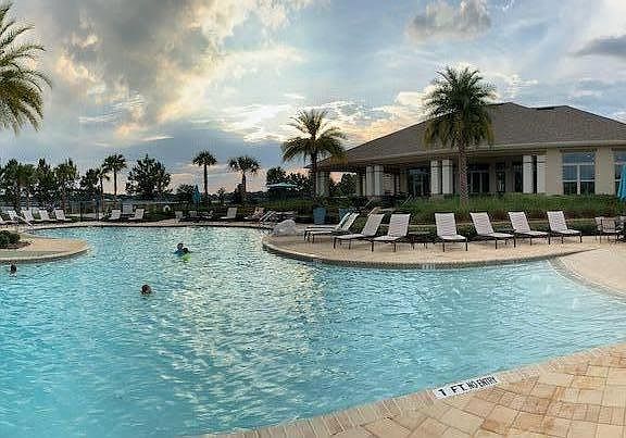 The closer community pool