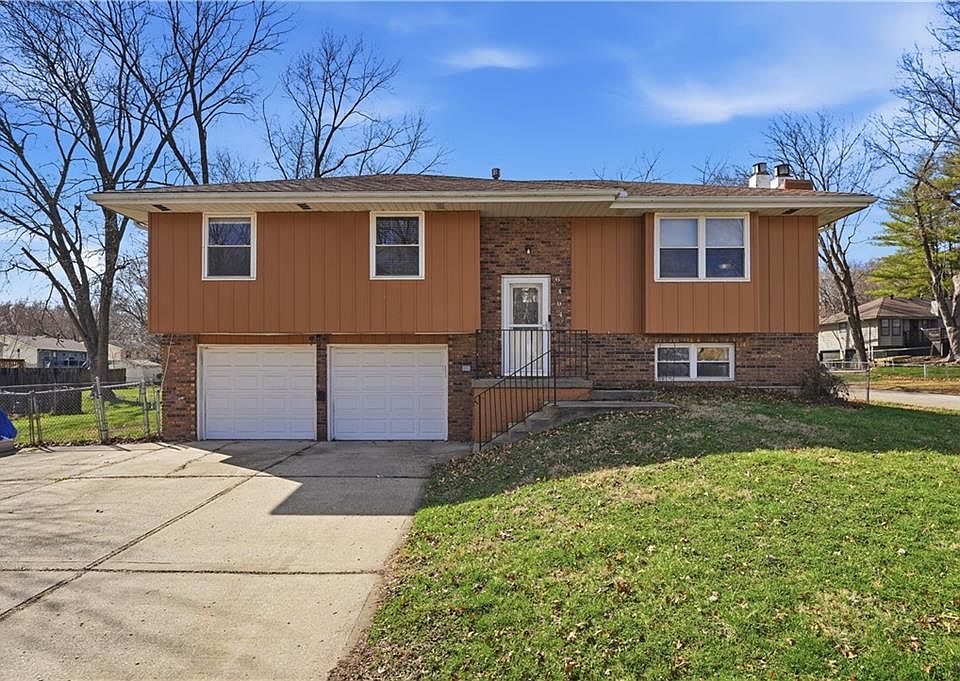 1st image of 6494 N Delta Ave