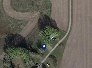 5327 Vincent Ave NE, West Branch, IA 52358