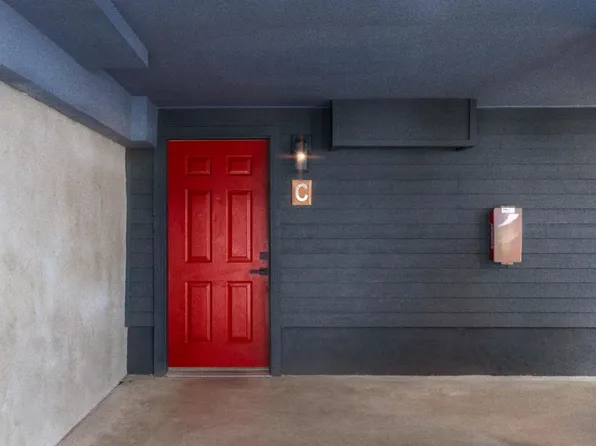 9301 Linden Ave N APT C, Seattle, WA 98103