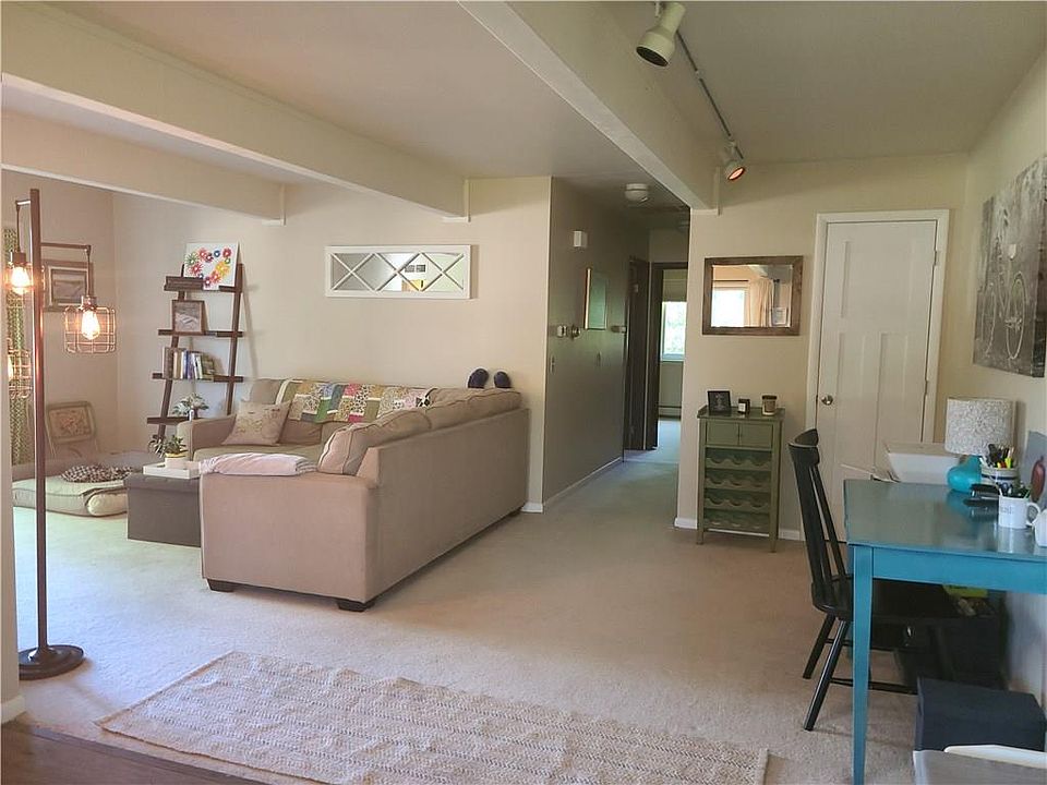 1st image of 1147 18th St W APT 4