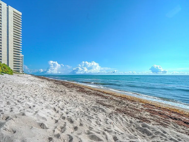 5480 N Ocean Dr #B2A — Photo 25