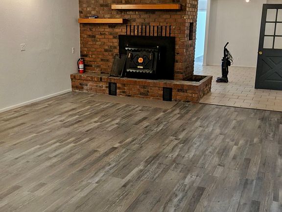 2nd image of 16903 Yellowbrick Rd
