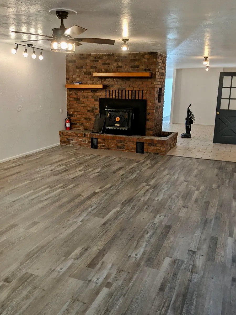 Building Photo - 16903 Yellowbrick Rd