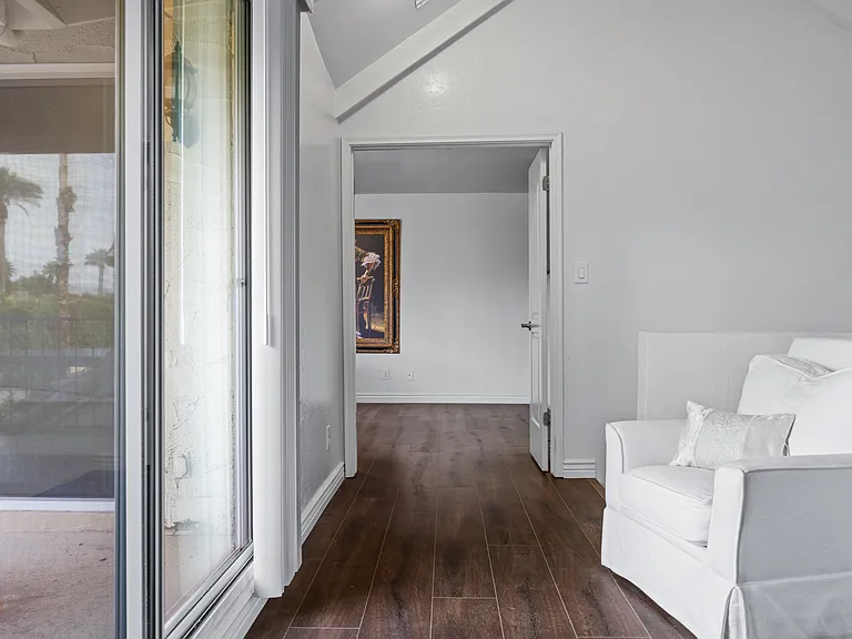 7118 E Buena Terra Way — Photo 5