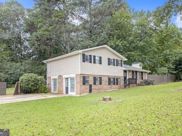 4191 Partridge Dr, Douglasville, GA 30135