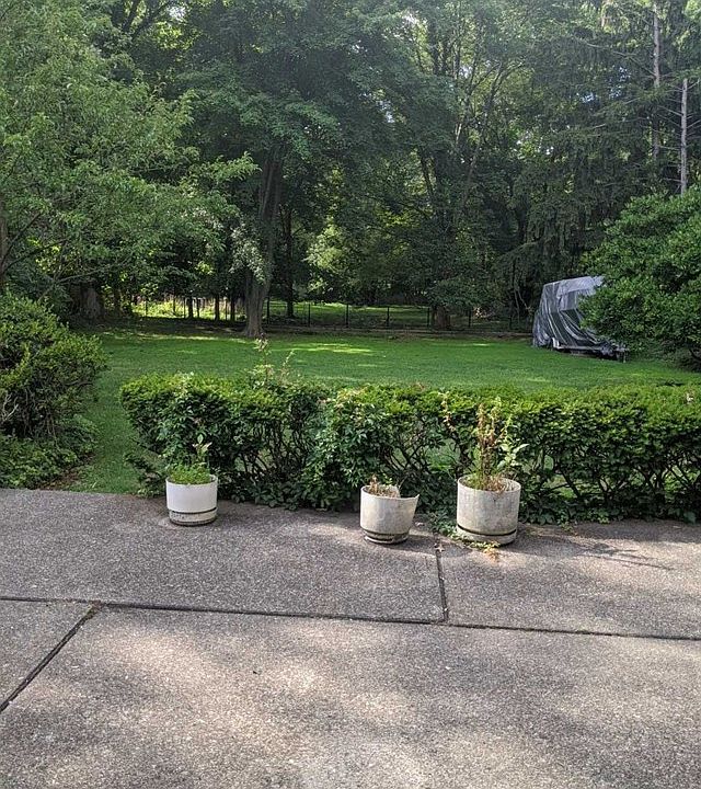 1st image of 34-05 Fair Lawn Ave