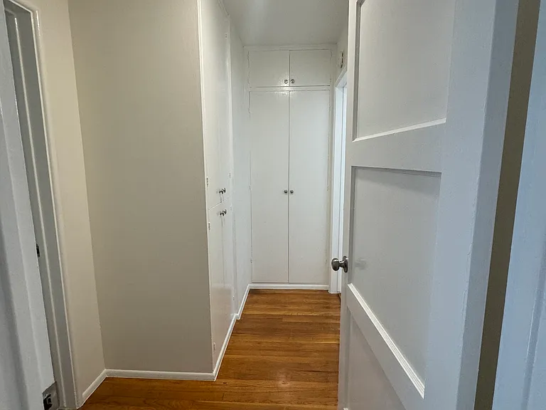 1792 Grevelia St #1792 — Photo 3