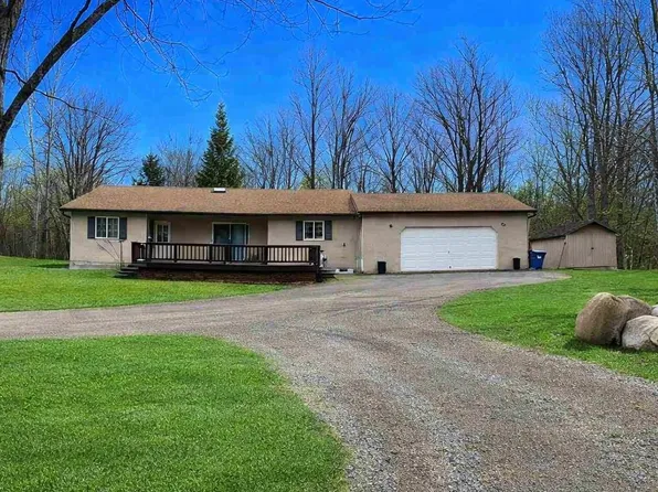 4175 Hicks Rd, Beaverton, MI 48612