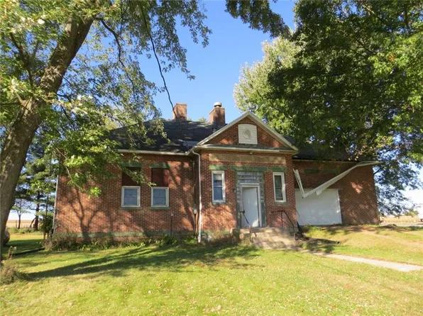 N14695 Fisher Avenue, Thorp, WI 54771