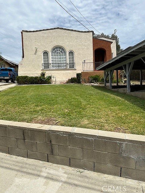 1st image of 926 N Avenue 49