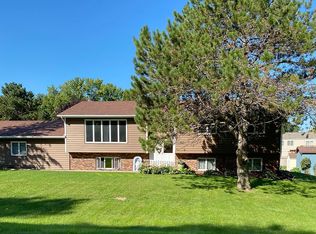 2509 S Shore Dr, Clear Lake, IA 50428