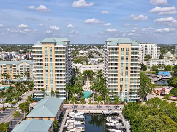 625 Casa Loma Blvd, Boynton Beach, FL