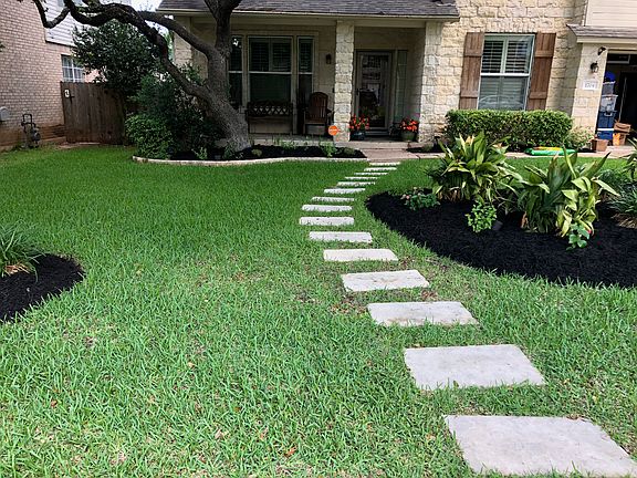 4th image of 1704 Edelweiss Dr