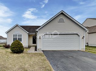 39 Wrens Nest Ct, Etna, OH 43062