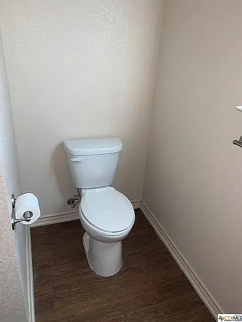 4 bed, 2.5 bath, 2786 sqft, $1,250 — Photo 4
