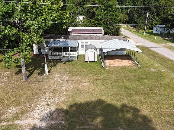 4th image of 651 Harbor Point Dr