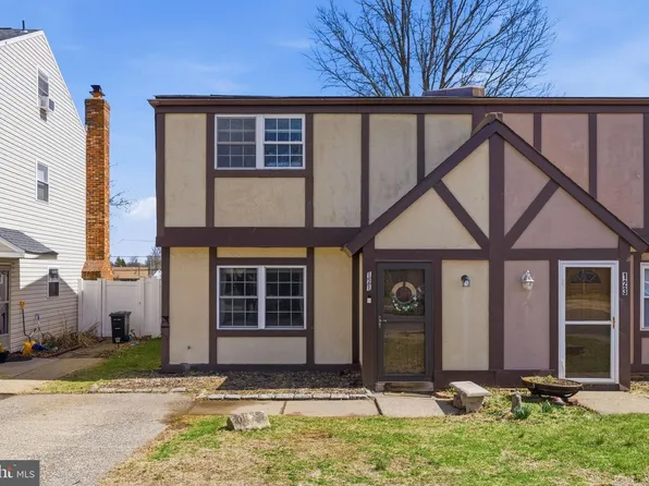 121 Braithwaite Ln, Quakertown, PA 18951