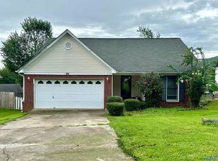 165 Hollington Dr NE, Huntsville, AL 35811