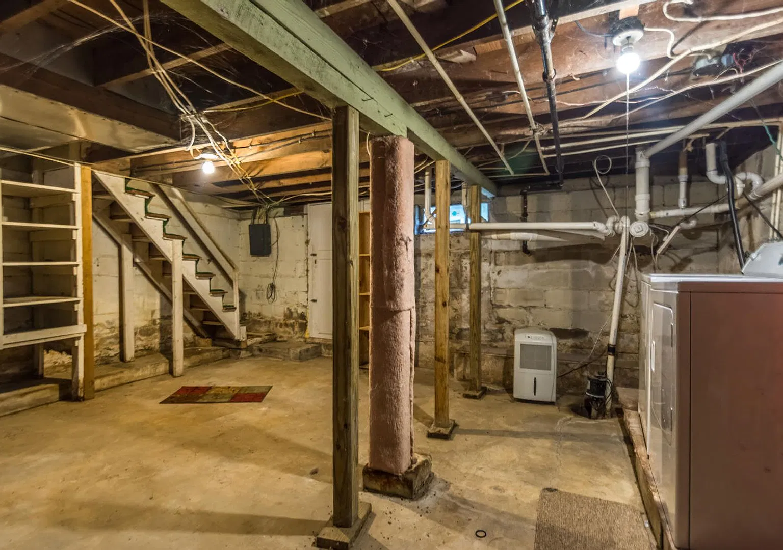 2 Bed House Available for 2027 — Photo 4