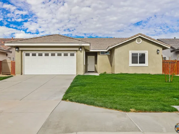 945 Shelbie Ave, Brawley, CA 92227
