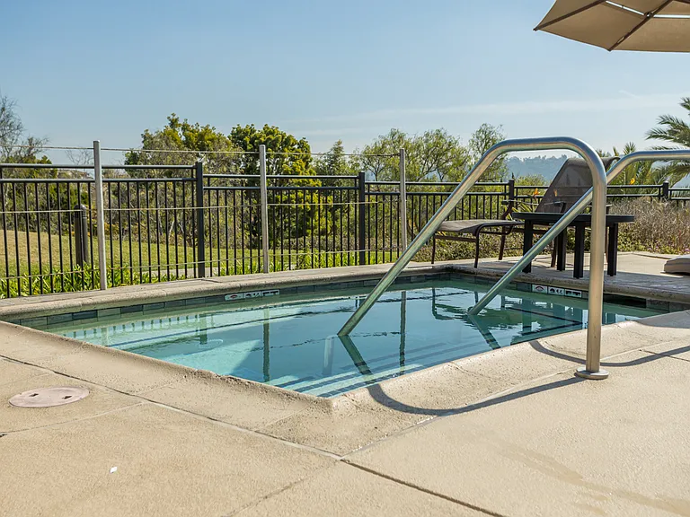 2802 Bellezza Dr — Photo 33