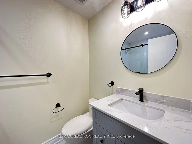 129 Sexton Cres #MAIN — Photo 12