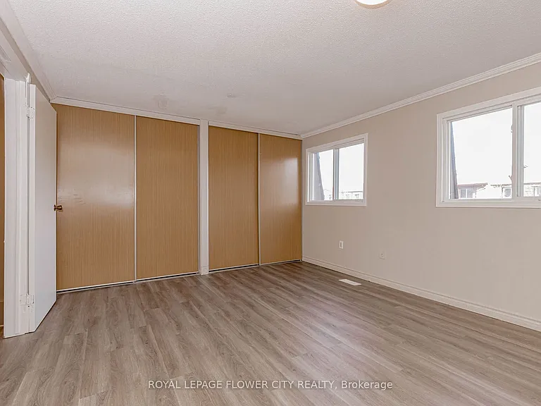 195 Denistoun St #188 — Photo 16