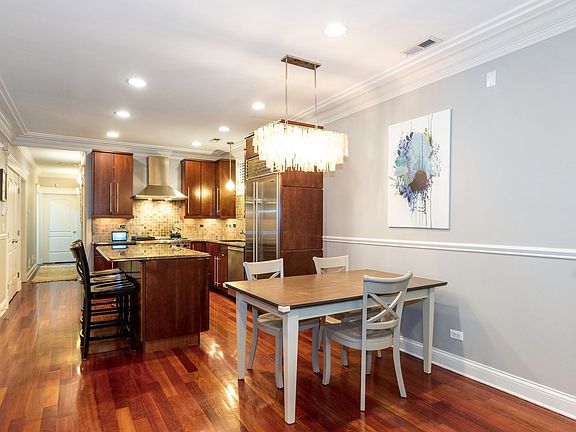 4th image of 2735 N Wilton Ave APT 1