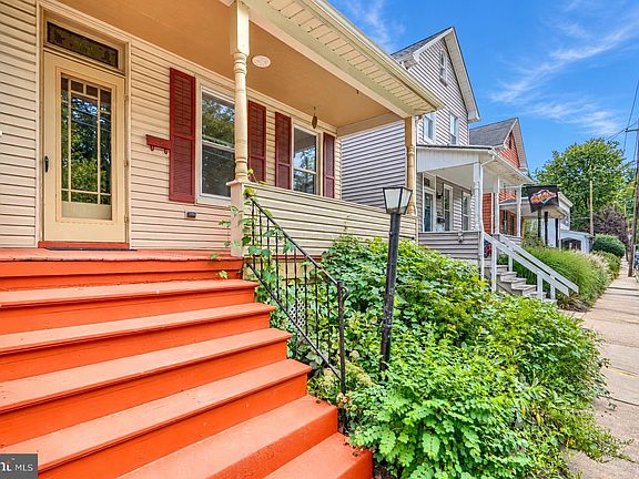 4th image of 5525 Mattfeldt Ave