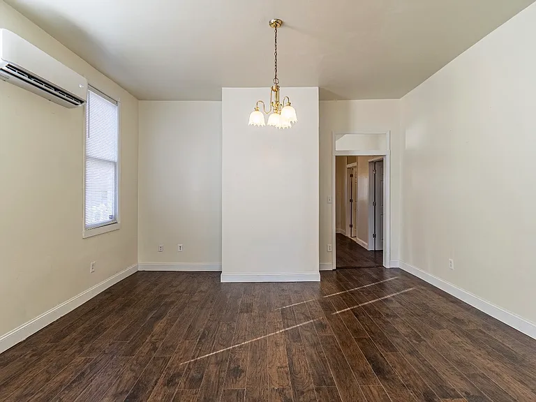 721 Martin Luther King Jr Dr — Photo 24