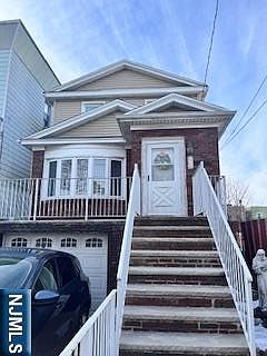 1st image of 271 Danforth Avenue