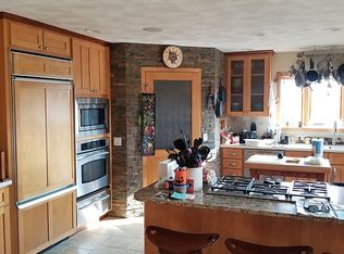 381 Danks Rd, Stoughton, WI 53589