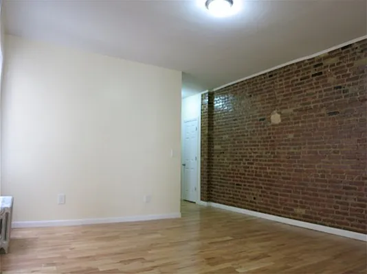 Rented by Bohemia Realty Group | media 4