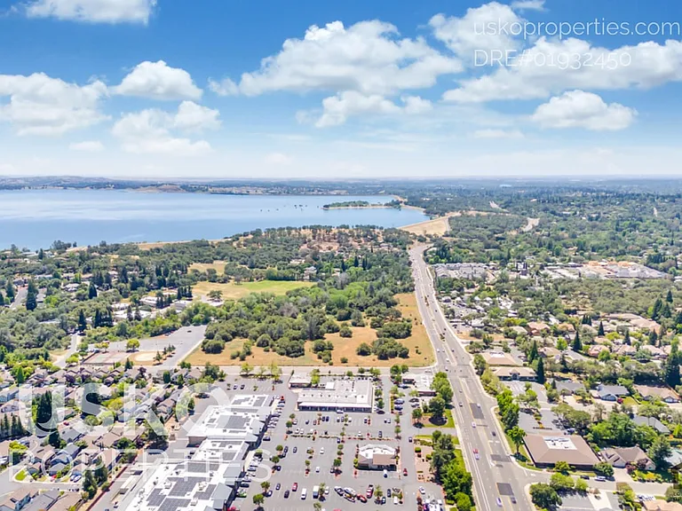 7095 Soleil Way — Photo 52