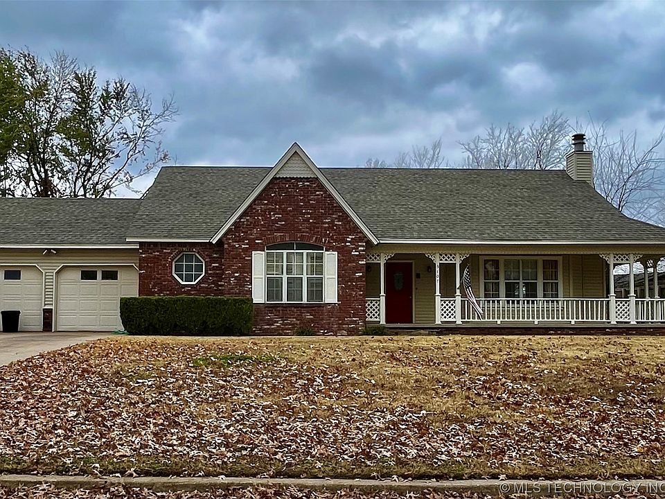1st image of 3107 W Berwick