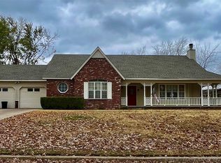 3107 W Berwick, Claremore, OK 74017