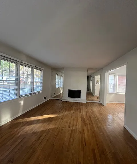 10816 Fremont Ave — Photo 2